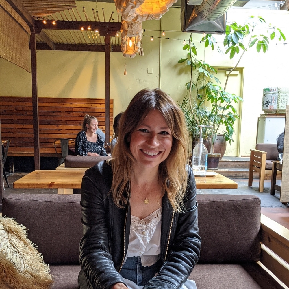 Meet your Posher, Laura